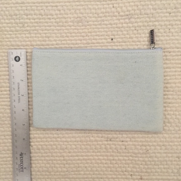 Fresh - 🍬 Cosmetic Pouch - Picture 2 of 5